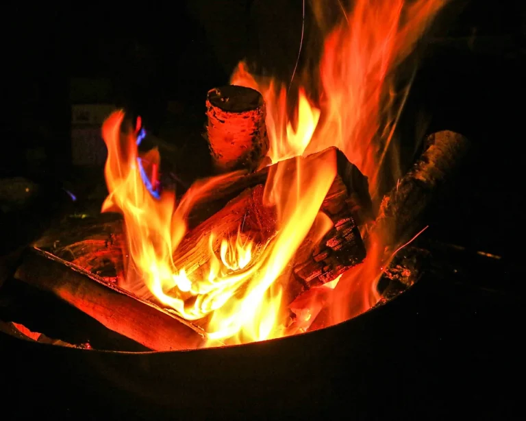 cb7127_d7327dcb2b34482aa22561f3329d878c~mv2_d_4412_3530_s_4_2